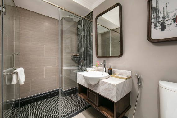 Deluxe Internal Window